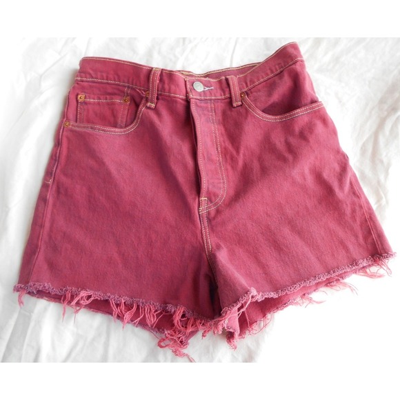 Levi Strauss Co Cutoff Denim Shorts Ribcage Frayed Hem Pink Mauve Button Fly Gre - Picture 2 of 5